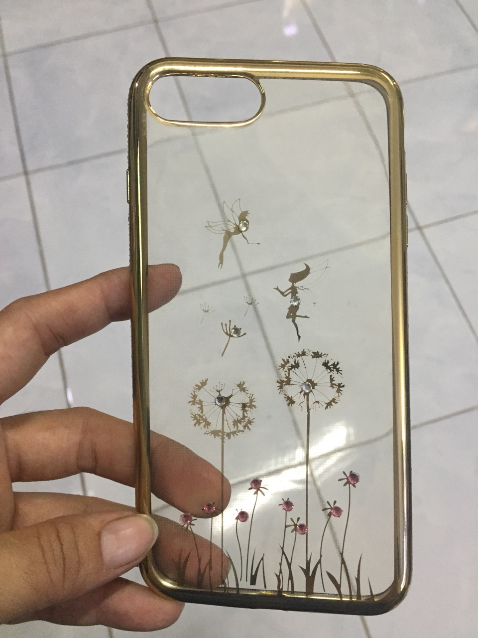 Ốp lưng iphone dẻo in hoa có gắn đá.